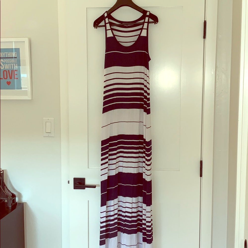 Michael stars stripes sleeevless maxi dress